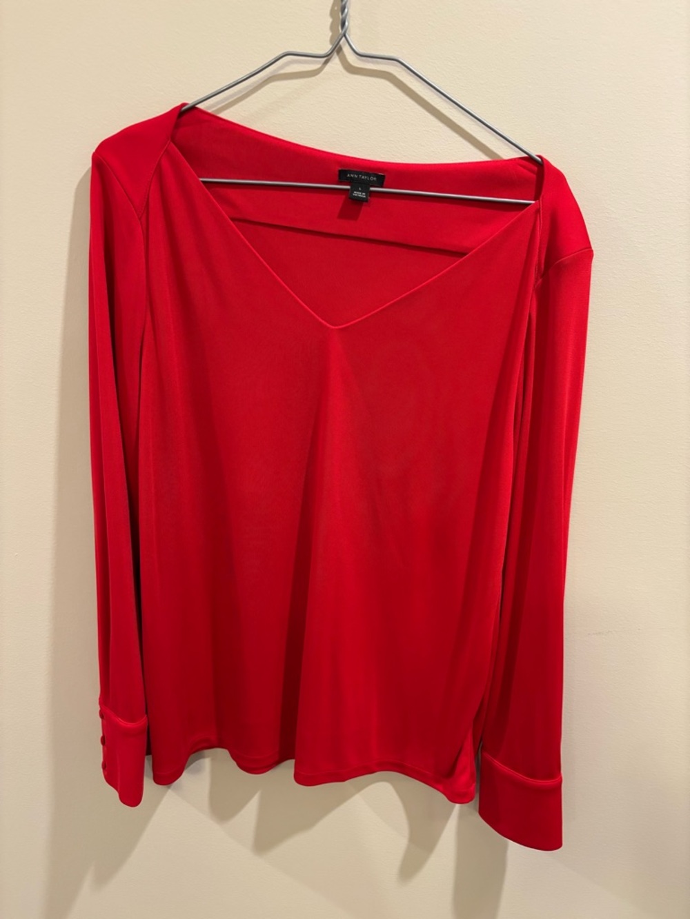Ann Taylor Bright Red V-Neck Long Sleeve Top
